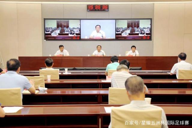 美记：有强烈的传言称 新赛季揭幕战为尼克斯主场对阵76人